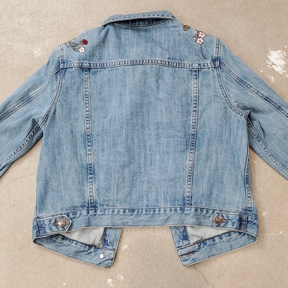 Shyanne Floral Button Down Jean Jacket 100% Cotton - Picture 6 of 7